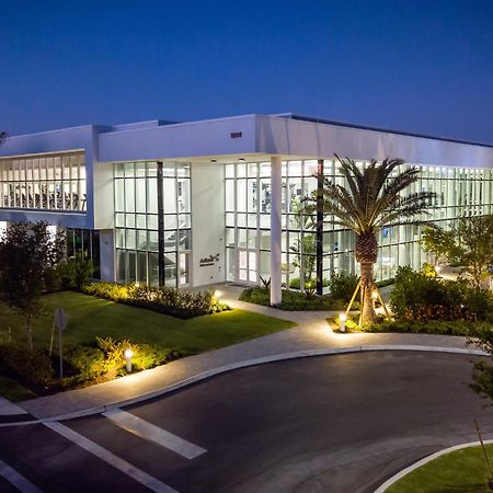 Innovation Hotel Naples Park Buitenkant foto