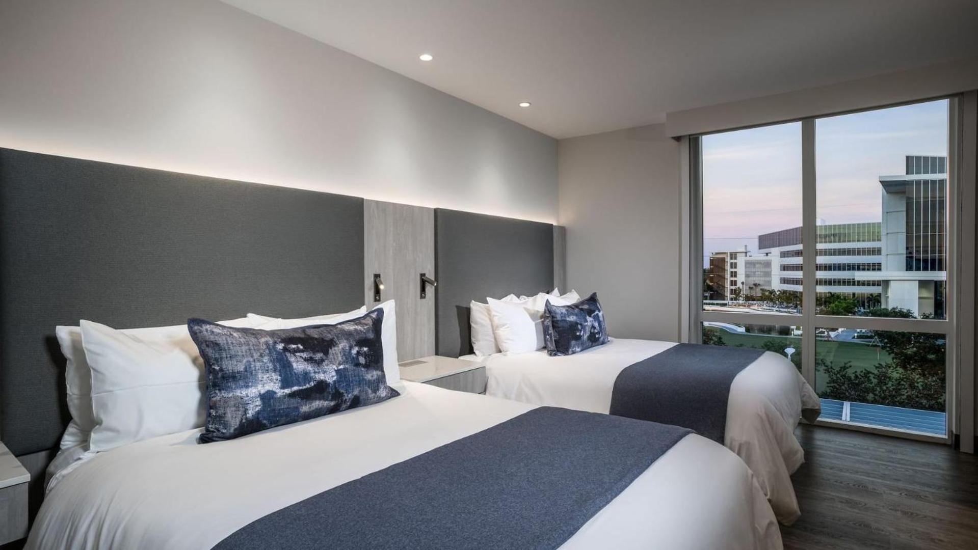 Innovation Hotel Naples Park Buitenkant foto